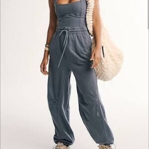 Women's Relaxed Drawstring Sweatpants - Slate Gray